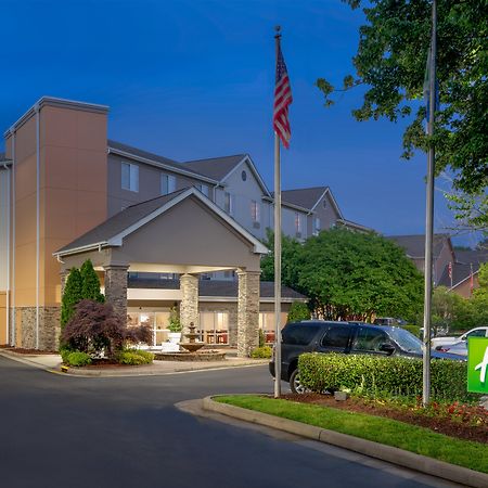Holiday Inn Express Chapel Hill By Ihg Esterno foto