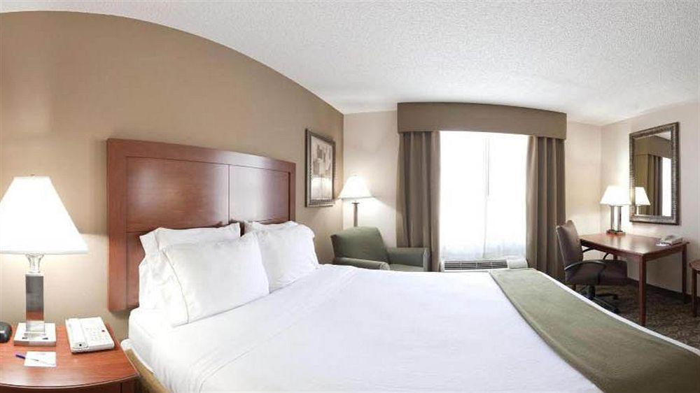 Holiday Inn Express Chapel Hill By Ihg Esterno foto