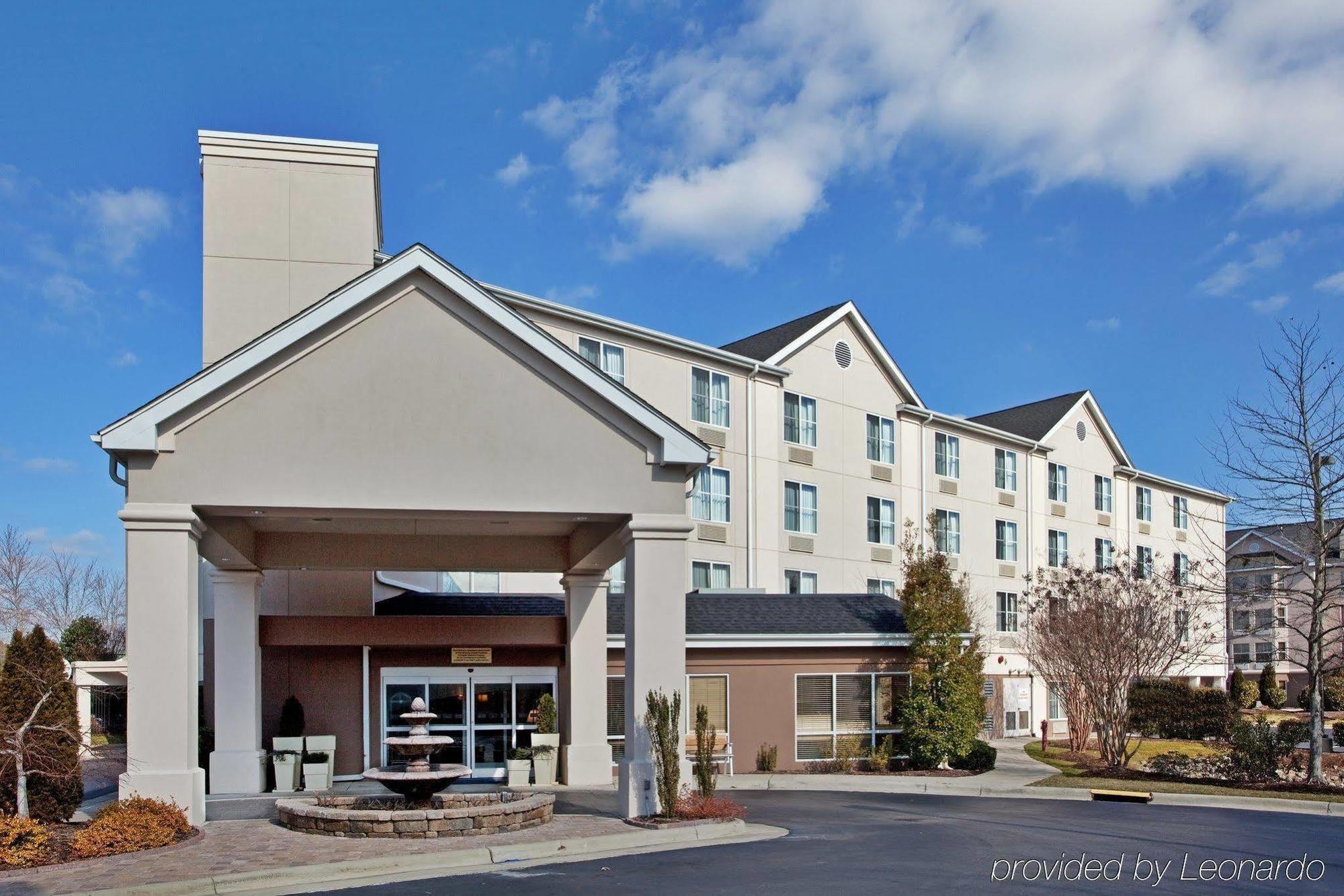 Holiday Inn Express Chapel Hill By Ihg Esterno foto